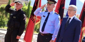 Ministri Lleshaj homazhe për Ibrahim Bashën gjatë aksionit të RENEA-s në Lazarat, jep mesazhin e fortë: Do ketë përherë…