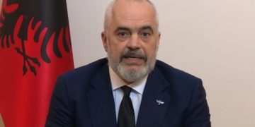 “A je në vete, çfarë është kjo”? Kryeministri Rama nxjerr historinë e pazakontë: Tregon tmerrin që përjetoi politikani serb