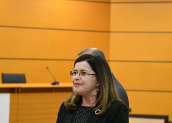 Çudira të drejtësisë! Pas largimit të Dvoranit, një tjetër gjyqtare me mandat të përfunduar Vitore Tusha, merr në dorë KED, të martën mbledhje për të analizuar qëndrimet e Komisionit të Venecias