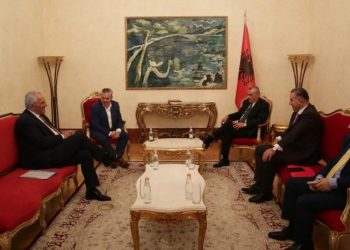 Kuvendi nis sot lëvizjet për heqjen e koalicioneve, zbardhen çështjet që do të shqyrtohen në Këshillin e Legjislacionit, drafti u kalon ekspertëve