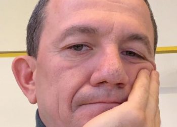 Berat Buzhala i infektuar me Covid-19! Gazetari: Testi doli pozitiv, kam ethe e temperaturë. Sot nuk qenka ditë e mirë për Presidentët