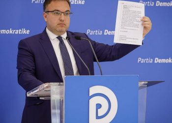 “Shqipërisë t’i ndërpriten negociatat dhe ndihmat financiare nga fondet e BE-së”, reagon sekretari i Bashës i hetuar për abuzime me tendera