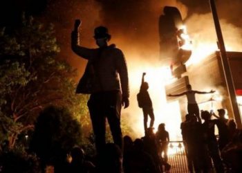 Kush është “Antifa”, grupi radikal i krahut të majtë që qeveria Trump e identifikon si përgjegjësin kryesor për ngjarjet e rënda në SHBA?!