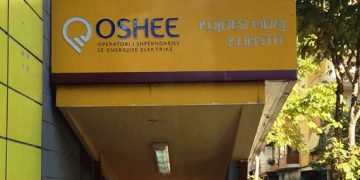 OSHEE njofton abonentët: Nesër pa energji për 5 orë disa zona në Tiranë