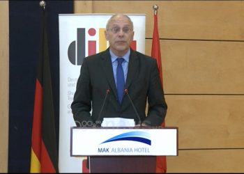 Ambasadori i Gjermanisë paralajmëron Shqipërinë: Këto dy kushte duhen përmbushur drejt BE