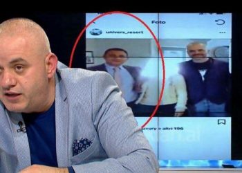 Rama në foto me Ardian Çapjan, gazetari ironizon takimin: Kam hallin tënd, se na lë mes 4 rrugëve
