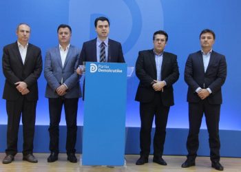 Formularët tallje: Zbulohen kandidatët e Luli Bashës në shumicën e qarqeve