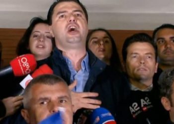 Lulzim Bashën nuk e ka “v.rarë” opozita, humb zgjedhjet por fiton financiarisht