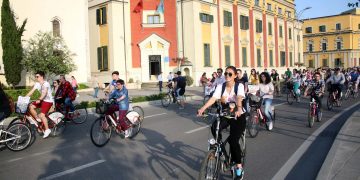 “Tirana përgatitet për të hapur Akademinë e Biçikletave”