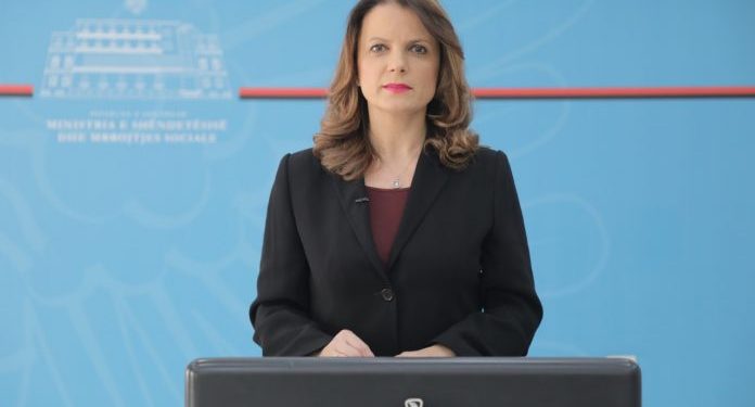 Covid -19/ Ulet numri i të prekurve, por shënohet rritje e të shtruarve në Infektiv, MSH jep detajet