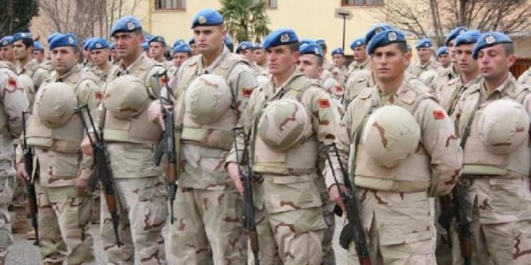 Vendimi i ri i qeverisë, ja masa e kompensimit të qirasë së banesave dhe ushqimet për ushtarakët në vend