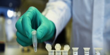 OBSH: “Covid-19 si gripi spanjoll, çfarë rrezikohet nëse ka një valë të dytë”