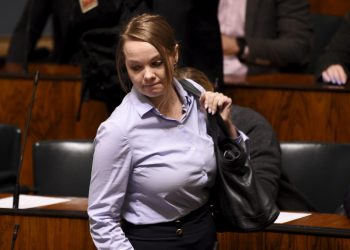 56 mijë euro për një kurs, dorëhiqet nga detyra Ministrja e Financave