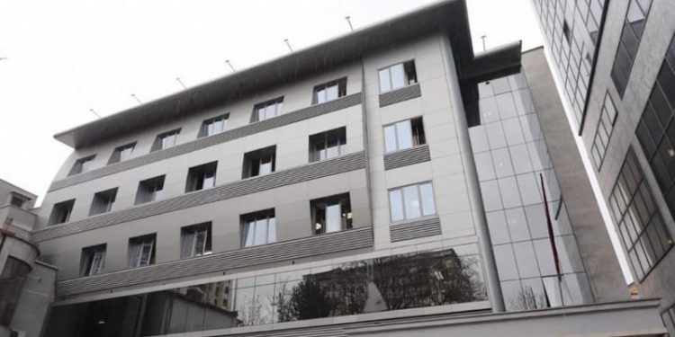 Covid-19: 24 orët e fundit me bilancin më të rëndë që nga fillimi i pandemisë… 42 raste të reja! Pritet mbledhja e Komitetit të Ekspertëve