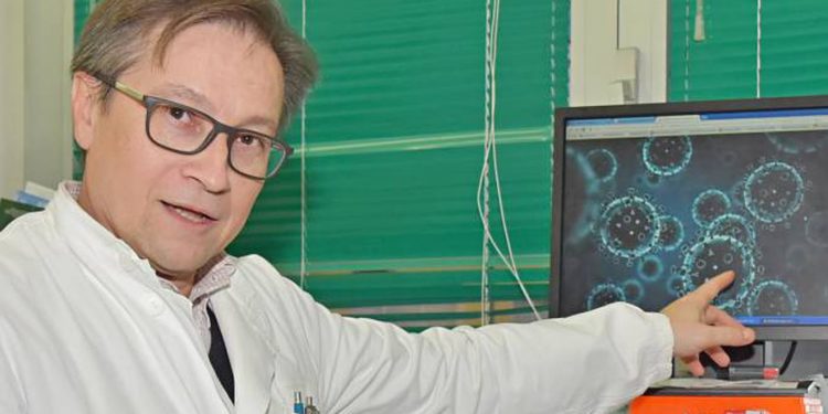 Virologu italian flet për dobësimin e koronavirusit: Mund të zhduket vetë dhe mos ketë nevojë për një vaksinë