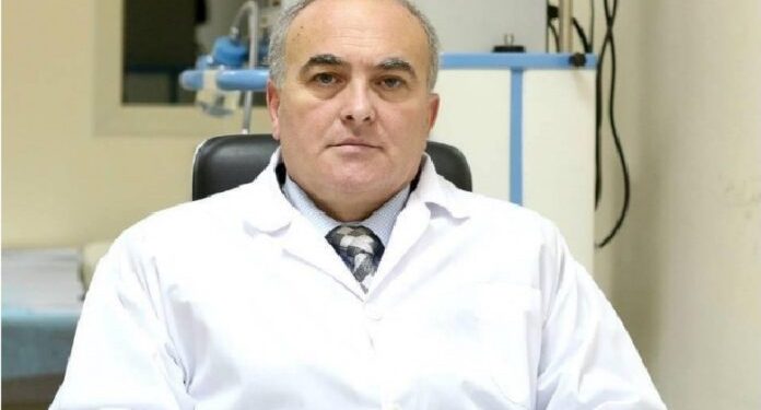 Ishte në intubim te Infektivi, mjeku i njohur e humb betejën me koronavirusin