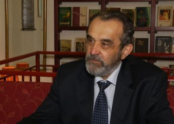 Shuhet në moshën 71-vjeçare studiuesi dhe shkrimtari i mirënjohur, Moikom Zeqo