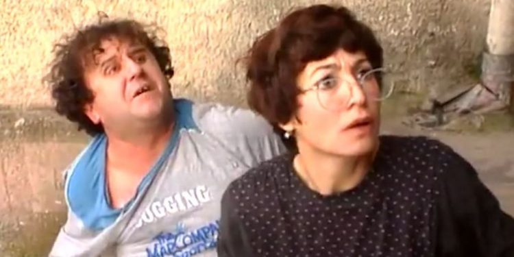 Muharrem Hoxha rrëfen momentet e sikletshme kur rrihej në film: Aktorja të gjithë inatin që kishte me burrin e vet ma nxori mua!