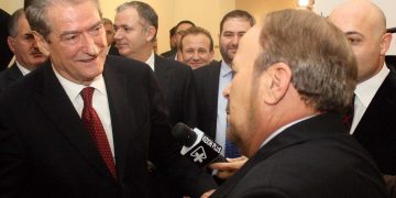 Mos t’ju rrejë mendja për të majtët