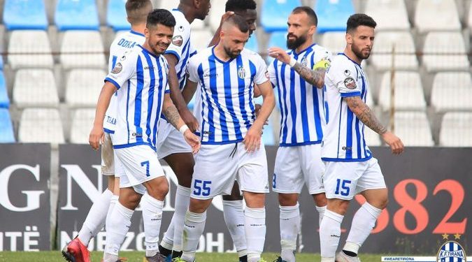 Tirana 2 hapa larg triumfit, 6 pikë për të festuar matematikisht titullin kampion