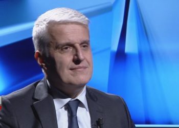 Ministri Pandeli Majko paralajmëron: “Jo vetëm covid, covid, covid. Do ketë ngjarje diku me zhurmë diku pa zhurmë”