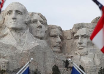 Përmendorja gjigante në SHBA, mes polemikash