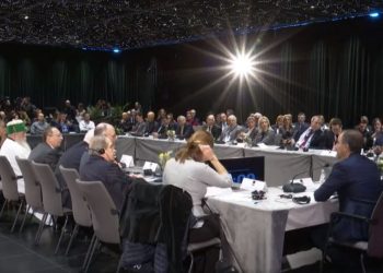 Nga çështja detare tek minoriteti grek, çfarë tha Rama në forumin ekonomik të Delphi: Nuk është e lehtë, shikoni Greqinë e Italinë