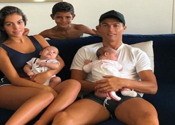 Binjakët e Ronaldos festojnë 2-vjetorin e lindjes: Futbollistin e famshëm nuk e keni parë të …