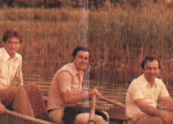 Jepini një shtëpi Ilir Hoxhës!