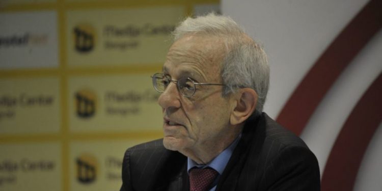 Analisti amerikan Daniel Serwer: Kosova është në telashe