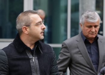 Shtyrja e gjyqit ndaj Tahirit, flet avokati: Po bëjnë sajesë për ta implikuar dhe larguar nga skena politike