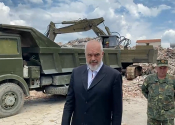 Rama në qytetin e Shijakut: “Së shpejti qytetarëve do u kalojnë fondet pas dëmeve nga tërmeti”
