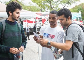 Të rinjtë amerikanë votojnë për temat, jo partitë