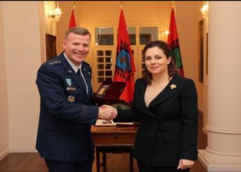 Valë e dytë e COVID-19? Xhaçka: Mesazh i qartë për gjithë botën, qytetarët nuk janë vetëm. NATO është në gatishmëri