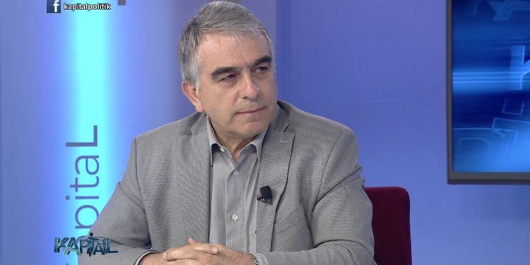 Gjesti i dy profesorëve arbëreshë dhe shpura e palo-politikanëve idhnakë e agresivë shqiptarë