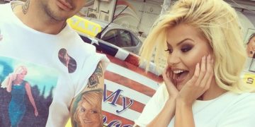 Tatuazhe me Sali Berishën e Marina Vjollcën: Kush është taksisti që tentoi të vetëdigjej para Kryeministrisë