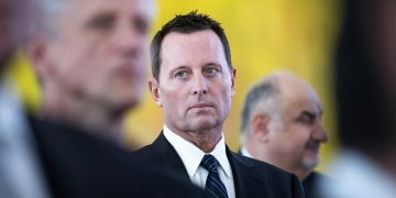 Grenell ofron mbështetje për udhëheqjen evropiane në dialog