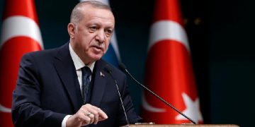 Erdogan reagon për Kishën e Shën Sofisë: Mos u ngatërroni me çështjet e Turqisë!
