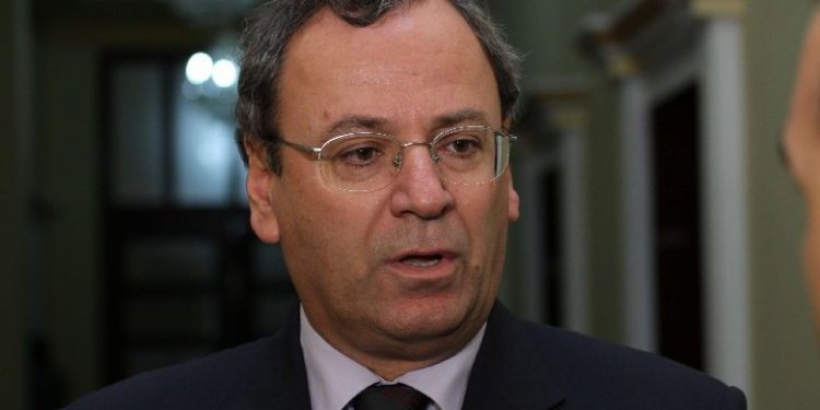 Ish-deputeti socialist dërgohet në Reanimacion, prej ditësh po lufton me Covid-19