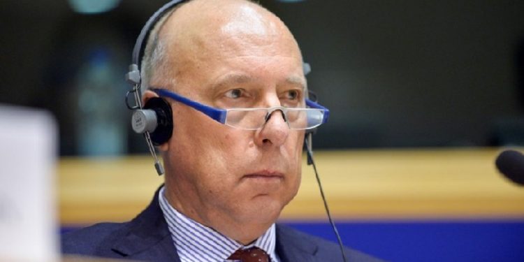 Rishfaqet “makthi” Theo Jacobs: Fundos me një pyetje kryegjyqtarin e Matit për pasurinë! Klane të korrupsionit nisin sulmet ndaj prokurorit belg!