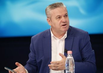 Krisen negociatat e opozitës parlamentare me PS për sistemin dhe heqjen e koalicioneve: Deputetët kërkojnë tjetër takim me Edi Ramën