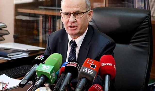 Mynyr Koni shton manovrat antiligjore: Kërkon që të mos ketë zgjedhje më 30 korrik Hafizi dhe Hoxha i dalin kundër