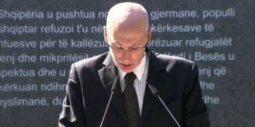Memoriali i Holokaustit në Tiranë, ambasadori i Izraelit jep mesazhin e veçantë për Shqipërinë
