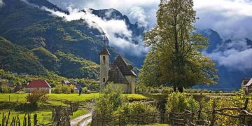 Shfaqet specia e rrallë në Theth, specialistët e Zonave të Mbrojtura mbeten të befasuar