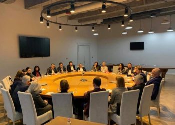 Zbardhet pasuria e ministrave:  Të gjithë me borxhe dhe kredi për banesa