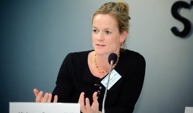 Largimi i Thaçit pas 4 ditë intervistmi, reagon raportuesja për Kosovën nga Haga: Gjykata Speciale po bën ….