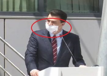 Braçe poston detajin dhe ironizon Bashën: Nuk mbahet maska ashtu or qyq! Boll pe hundën tënde