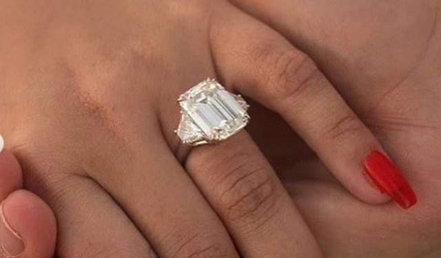 Demi Lovato merr vendimin e rëndësishëm dhe jep lajmin e bukur: Ti më bën të të dua dhe të jem versioni më i mirë i vetvetes!