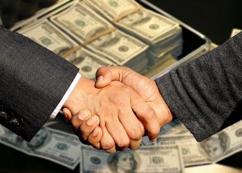 Bllokohet amnistia fiskale! Kritikat e deputetëve shtyjnë për në vjeshtë ligjin! Kryeprpkurori Çela i kërkon Kuvendit rishikimin e neneve