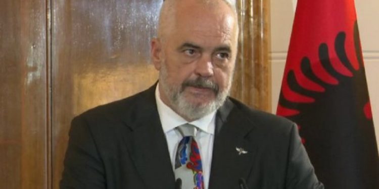 “Fletërrufe, me demek flet për drejtësi”, kryeministri Rama mban qëndrimin e ashpër për akuzat ndaj Thaçit dhe Veselit